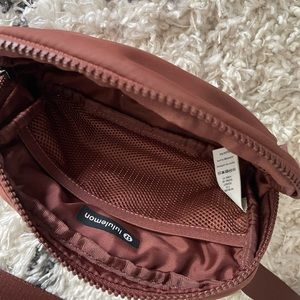 Lululemon everywhere belt bag copper